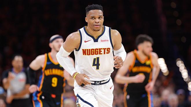 鲁的执教下 鲁的执教下