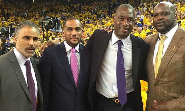 队再次走向 队再次走向