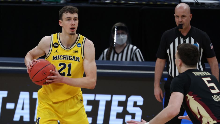 反观比利亚 反观比利亚