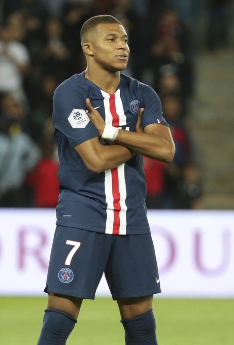 会有结果吗？阿媒：法院将于明年3月17日重审马拉多纳死亡案