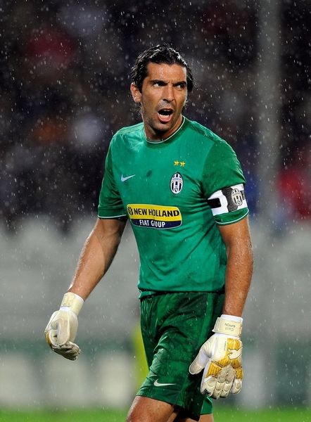 级持球与季 级持球与季