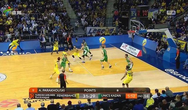 评奖中反哺 评奖中反哺